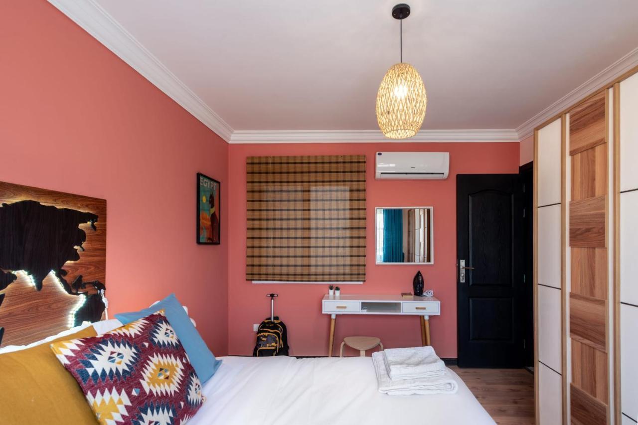 Appartamento The 2bdr Compelling 5 Min To Cai Airport Il Cairo